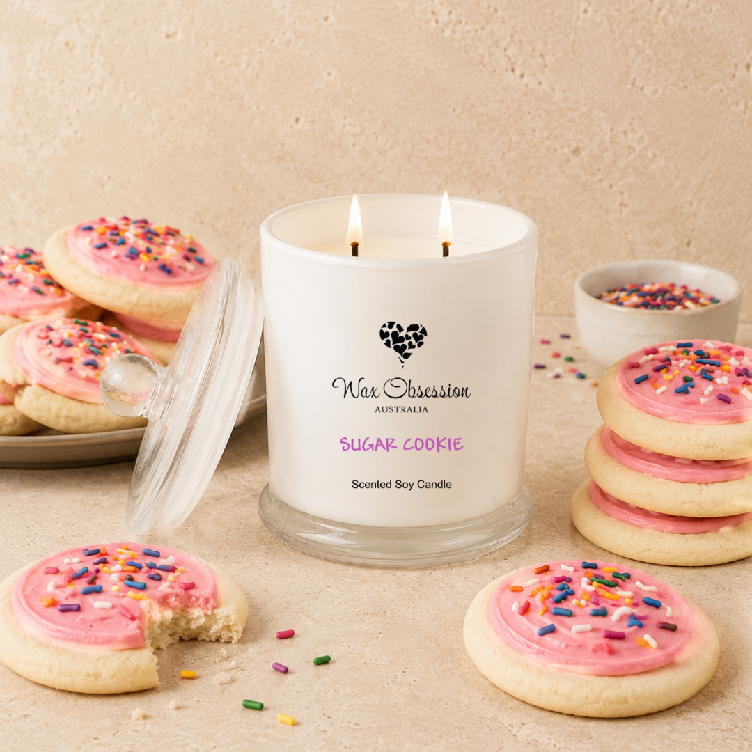 SUGAR COOKIE SCENTED CANDLE
