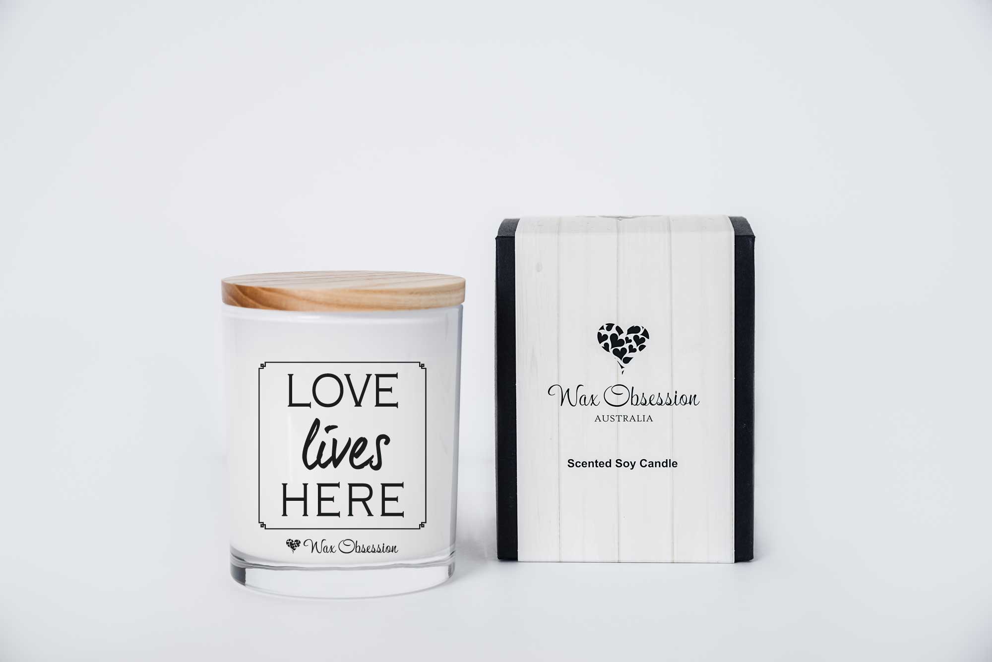 Quote Candle - Love Lives Here